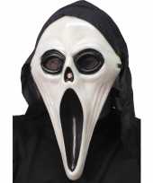 Glow in dark scream masker
